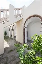 Aparthotel Estate 1896 Pyrgos Kallistis